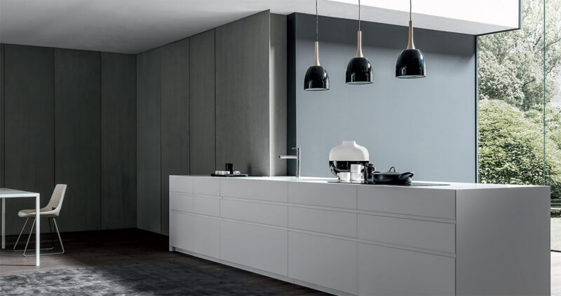 Trucos para sacarle partido a las cocinas estrechas - Muebles Rubio